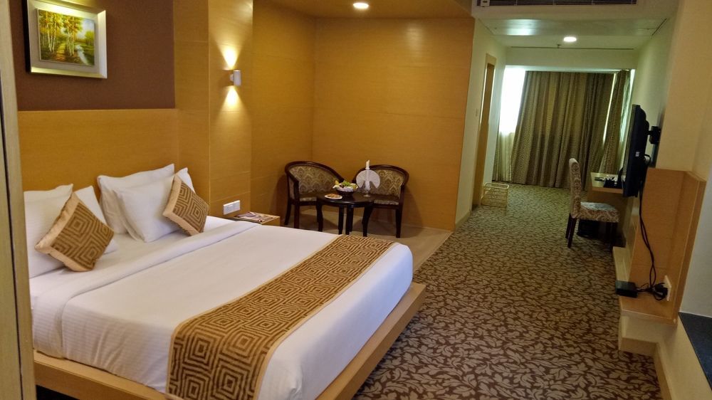 Hotel Patliputra Continental Патна Экстерьер фото